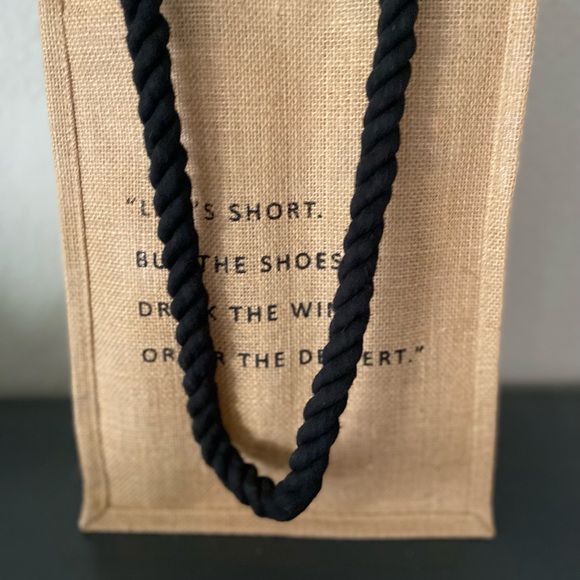 Fun Phrase Burlap Wine Tote 👠 🍷 🎂 - Picture 1 of 9